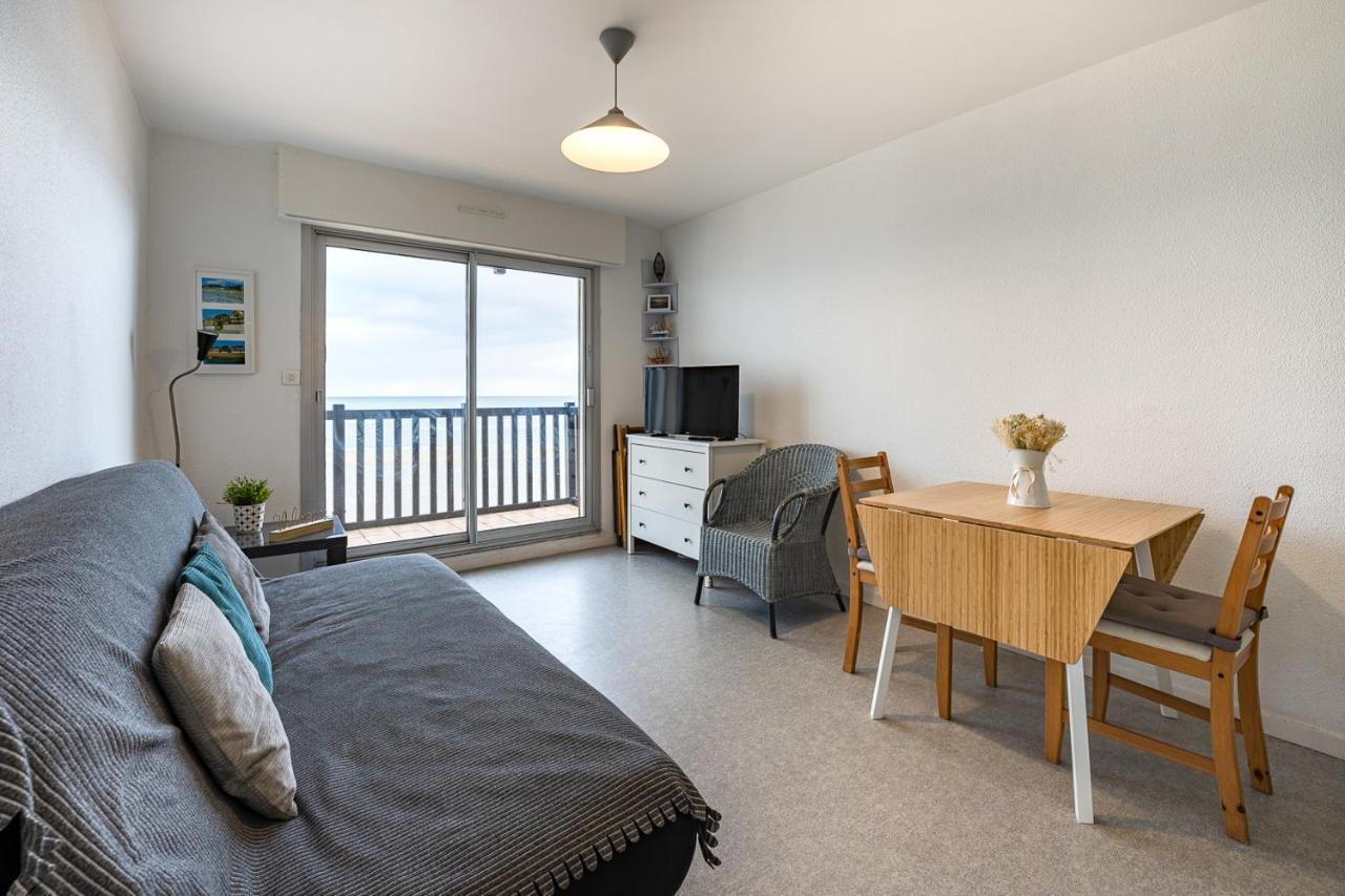Joli Studio Avec Vue Panoramique Sur La Mer Houlgate Zewnętrze zdjęcie