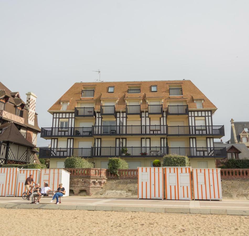 Joli Studio Avec Vue Panoramique Sur La Mer Houlgate Zewnętrze zdjęcie